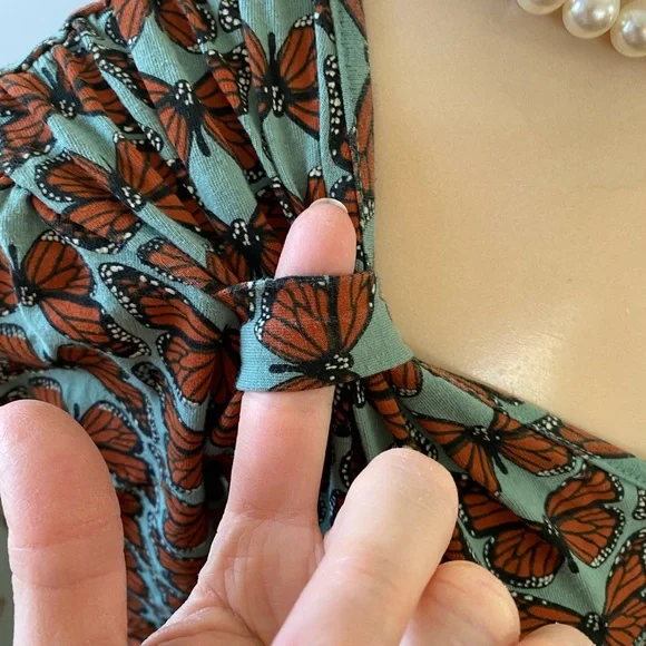 Effie’s Heart Memories Dress in Monarch Print L - Picture 4 of 13